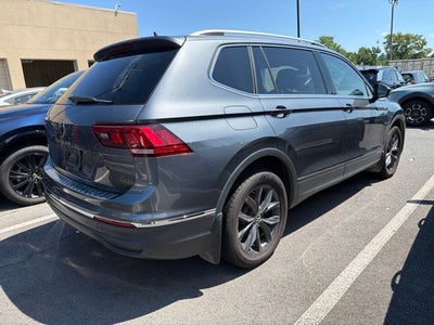 2023 Volkswagen Tiguan 2.0T SE