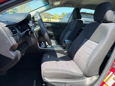 2017 Toyota Camry LE