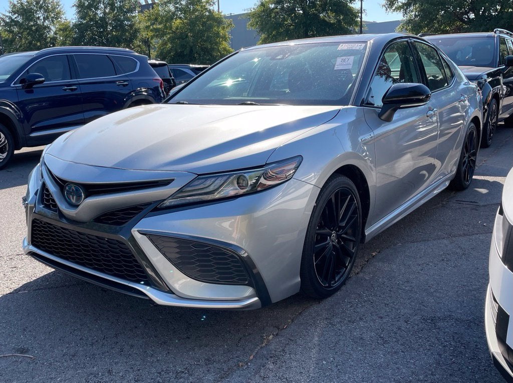 2021 Toyota Camry Hybrid XSE Pano Roof, Leather