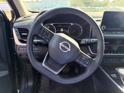 2025 Nissan Rogue SV Clean CarFax, One Owner
