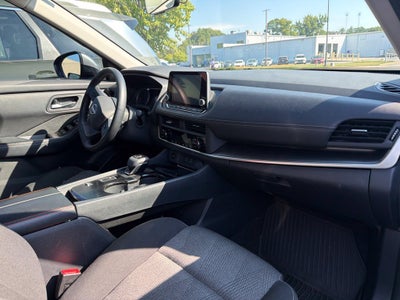 2025 Nissan Rogue SV Clean CarFax, One Owner