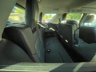 2025 Nissan Pathfinder Platinum Pano Roof, Leather, One Owner, Third Row