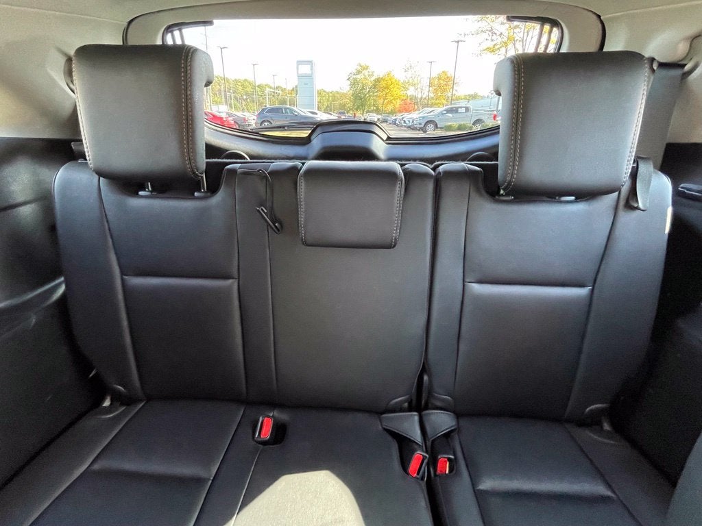 2018 Toyota Highlander Limited Platinum Leather, One Owner, Moonroof, Third Row