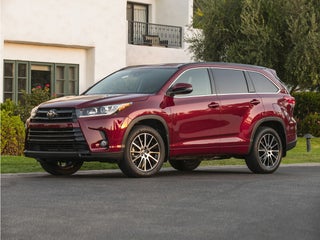 2018 Toyota Highlander Limited Platinum Leather, One Owner, Moonroof, Third Row