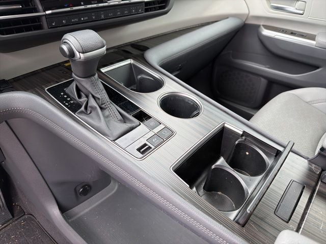 2023 Toyota Sienna Limited 7 Passenger