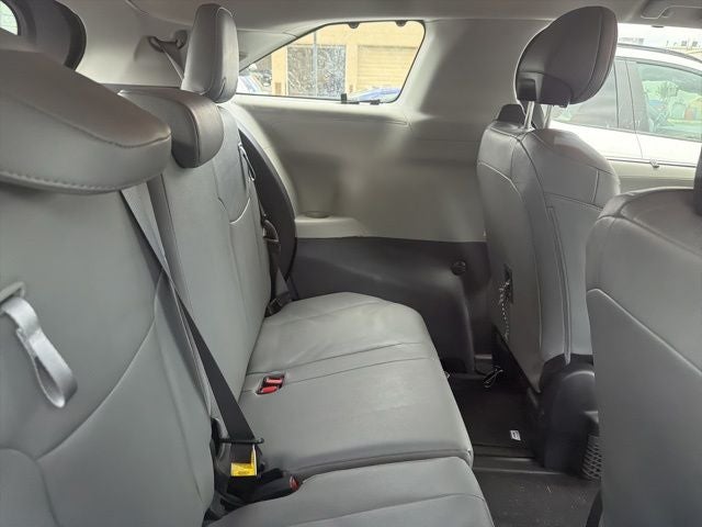 2023 Toyota Sienna Limited 7 Passenger