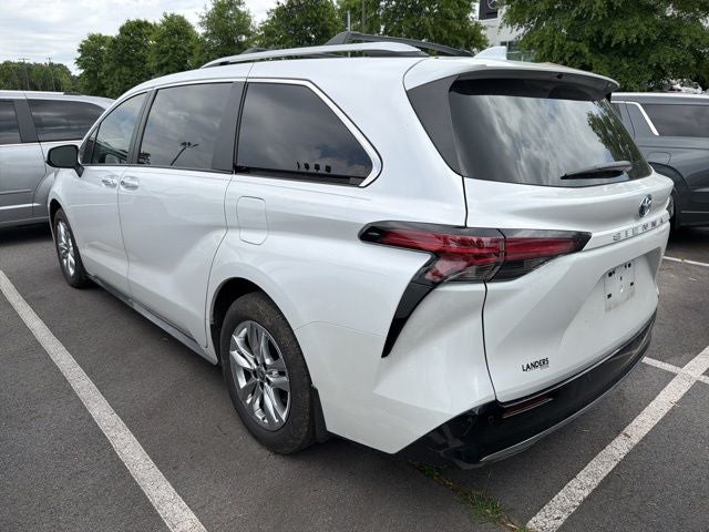 2023 Toyota Sienna Limited 7 Passenger