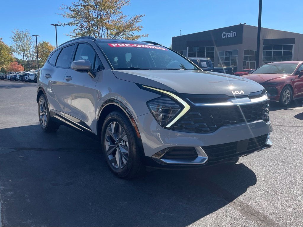2025 Kia Sportage SX Pano Roof, Leather, One Owner