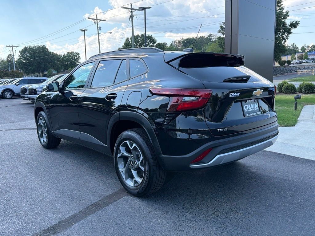 2024 Chevrolet Trax LT