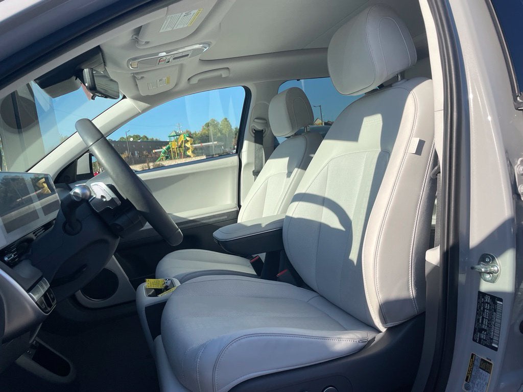 2024 Hyundai IONIQ 5 Limited One Owner, Long Range, Leather, Pano Roof