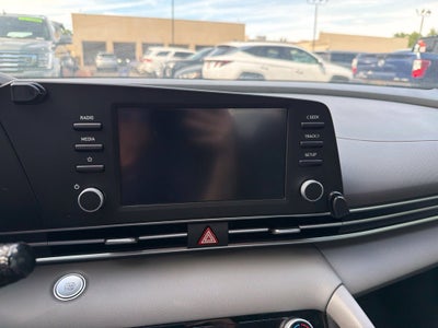 2025 Hyundai Elantra SEL Sport One Owner, Clean CarFax