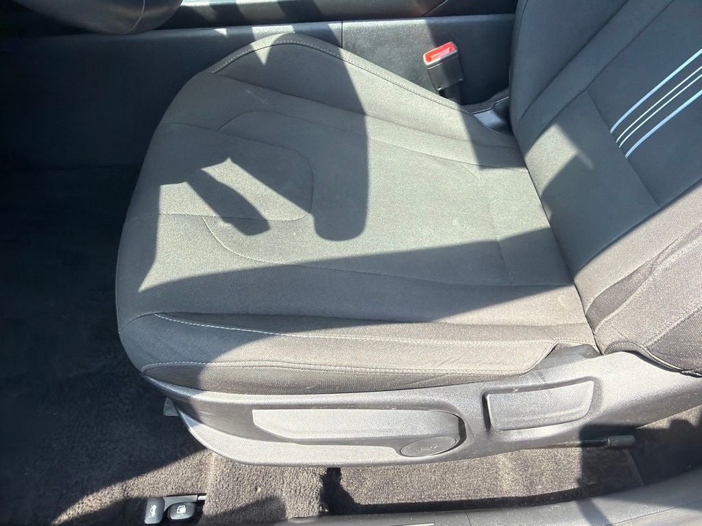 2025 Hyundai Elantra SEL Convenience CARFAX 1-Owner