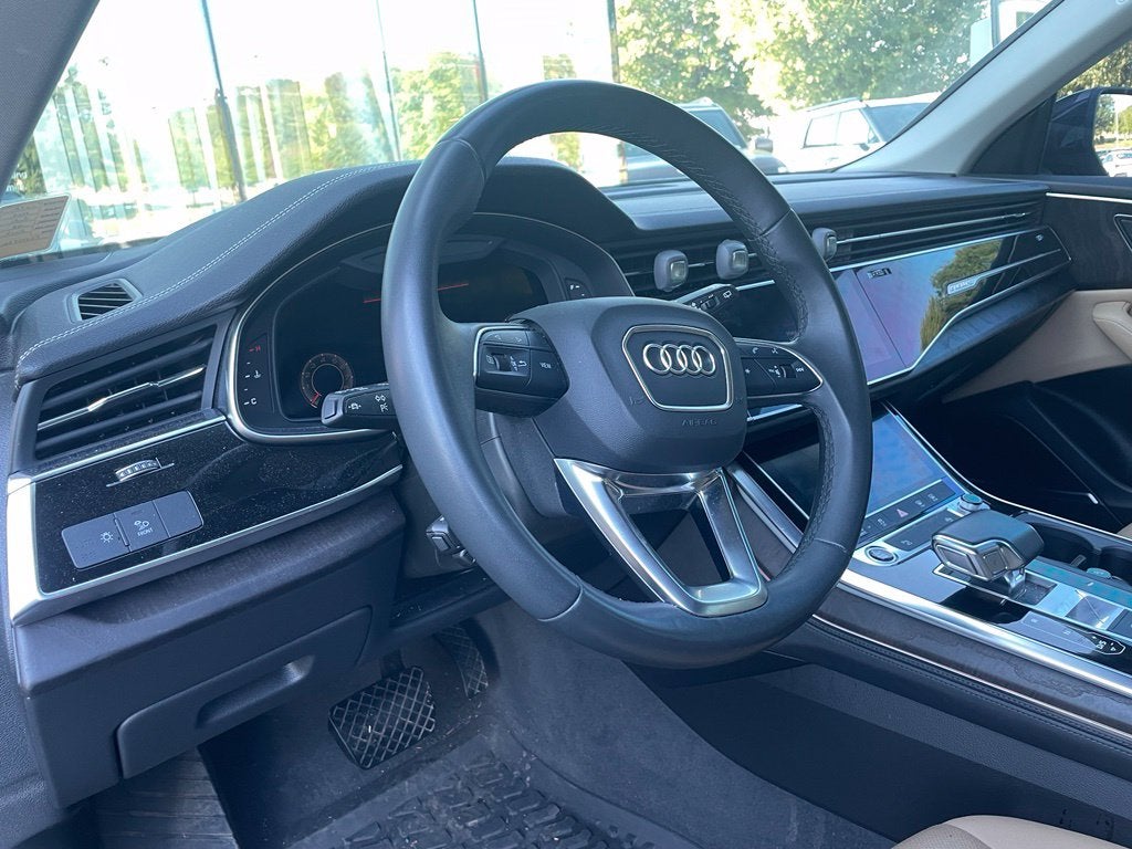 2023 Audi Q8 55 Premium Plus quattro, Pano Roof, Leather, Clean CarFax, One Own