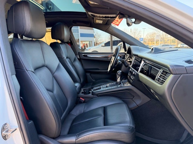 2021 Porsche Macan S