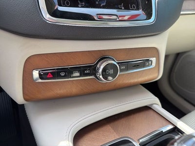 2020 Volvo XC90 T6 Inscription