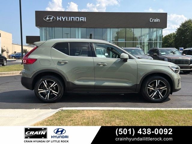2024 Volvo XC40 B5 Core CLEAN CARFAX 1-OWNER