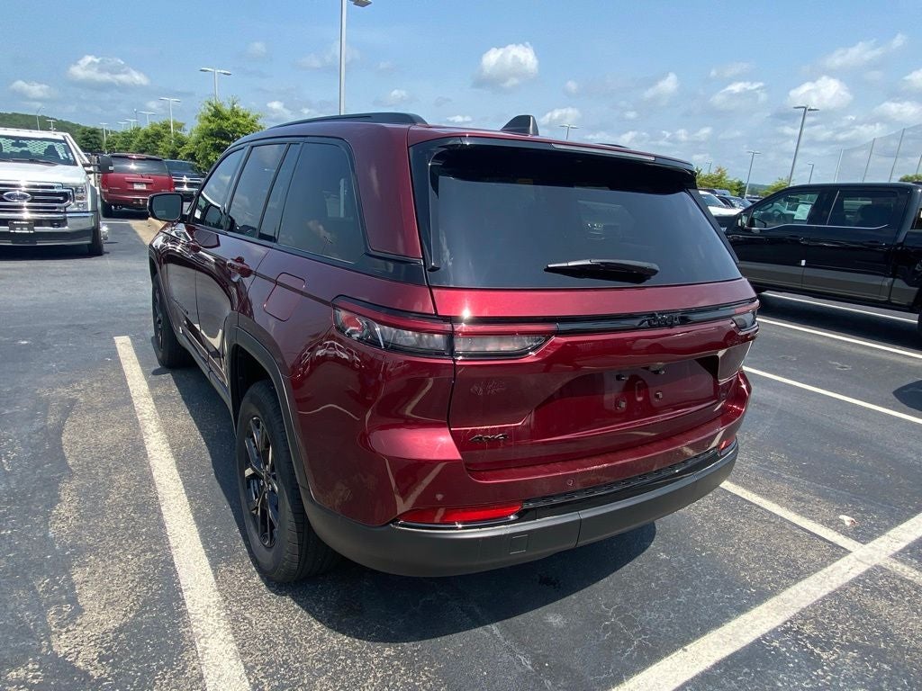 2025 Jeep Grand Cherokee Altitude
