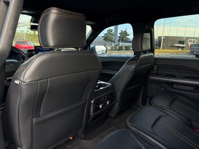 2024 Ford Expedition Platinum