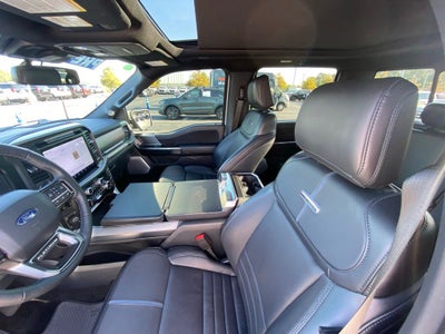 2025 Ford F-150 Platinum