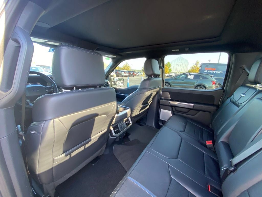 2025 Ford F-150 Platinum