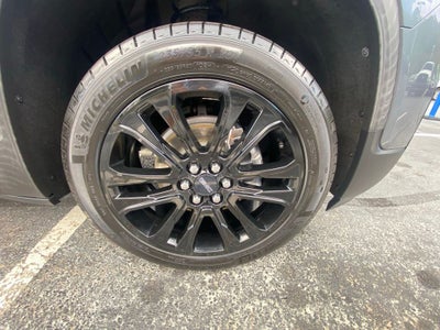 2022 GMC Acadia SLT