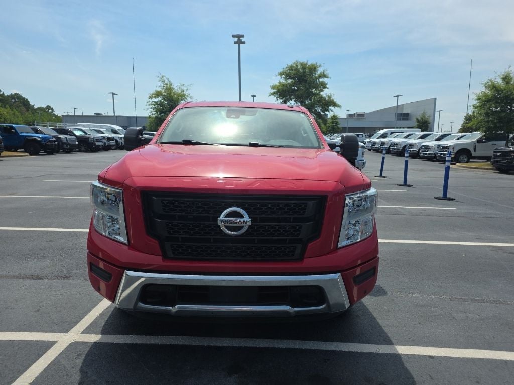 2021 Nissan Titan SV