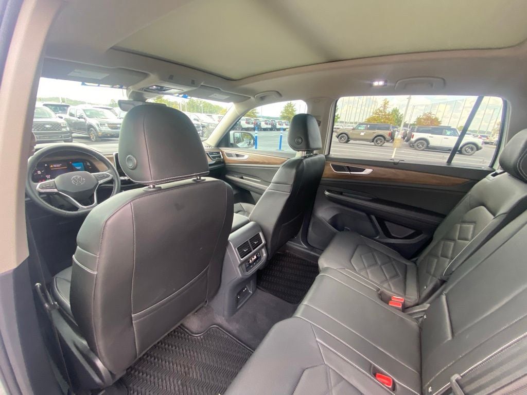 2024 Volkswagen Atlas 2.0T SE w/Technology