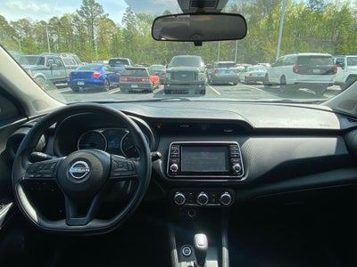 2023 Nissan Kicks S