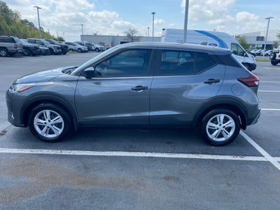 2023 Nissan Kicks S