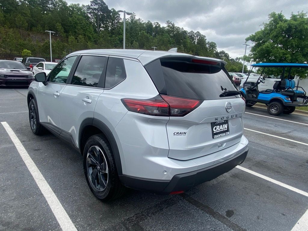 2025 Nissan Rogue SV