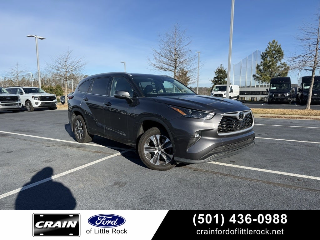 2022 Toyota Highlander XLE