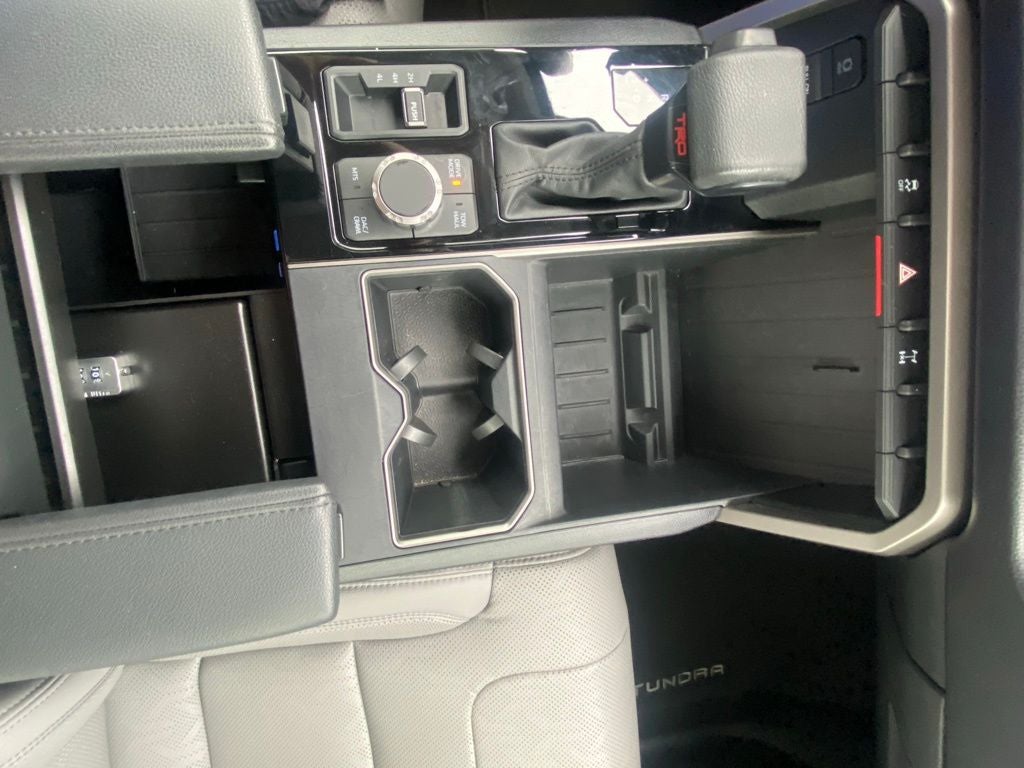 2024 Toyota Tundra SR5 TRD OFF-ROAD