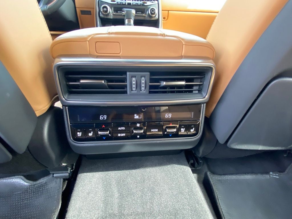 2025 Lexus LX 600 Luxury