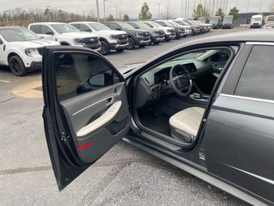 2023 Hyundai Sonata SE