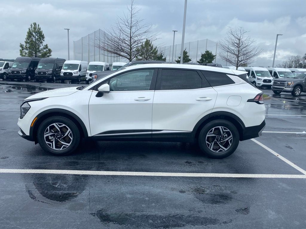 2024 Kia Sportage LX