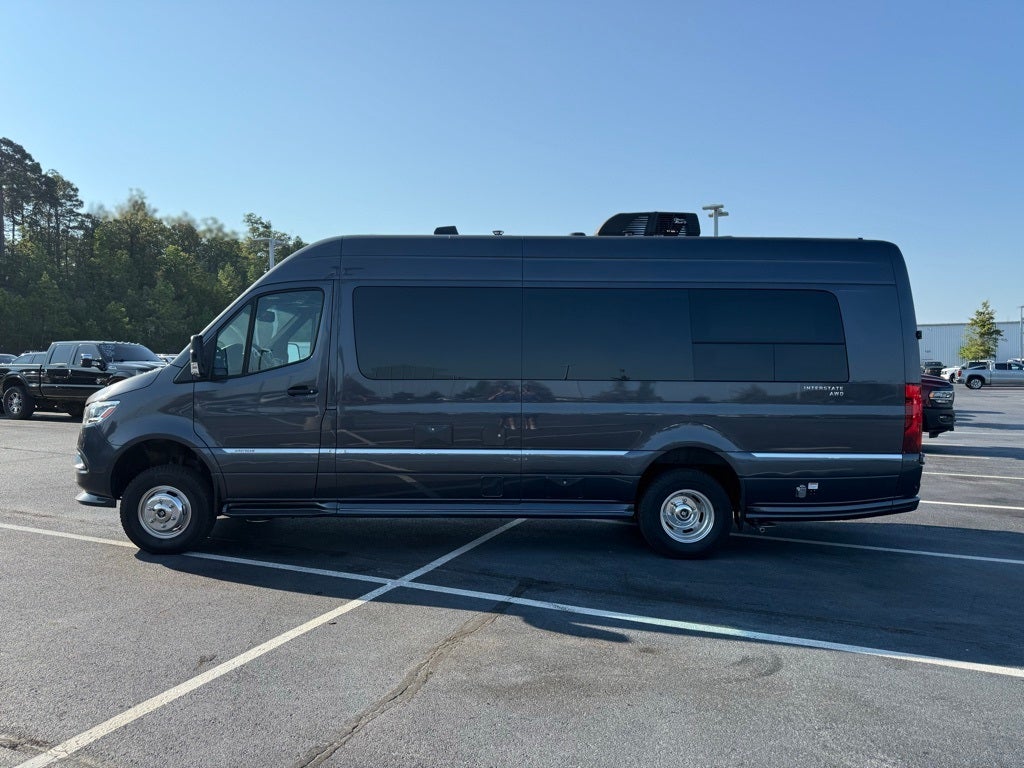 2023 Mercedes-Benz Airstream Cargo 170 WB High Roof