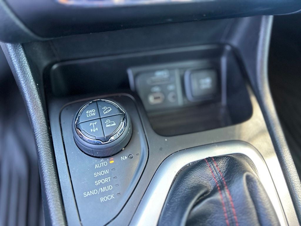 2018 Jeep Cherokee Trailhawk