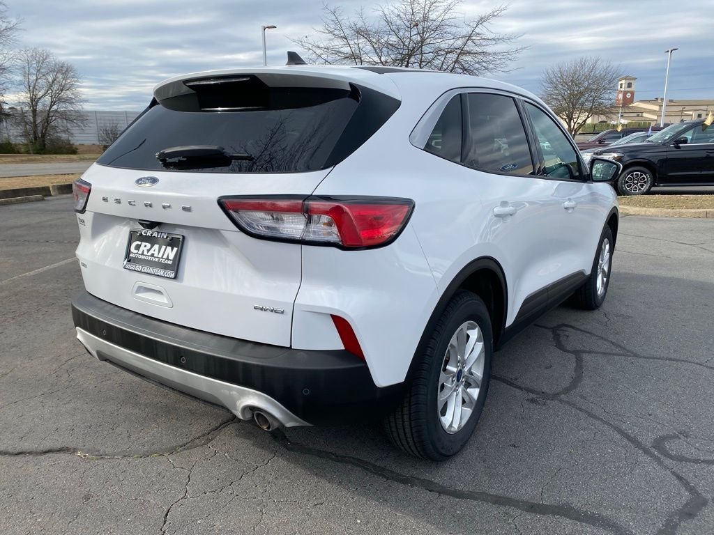 2021 Ford Escape SE