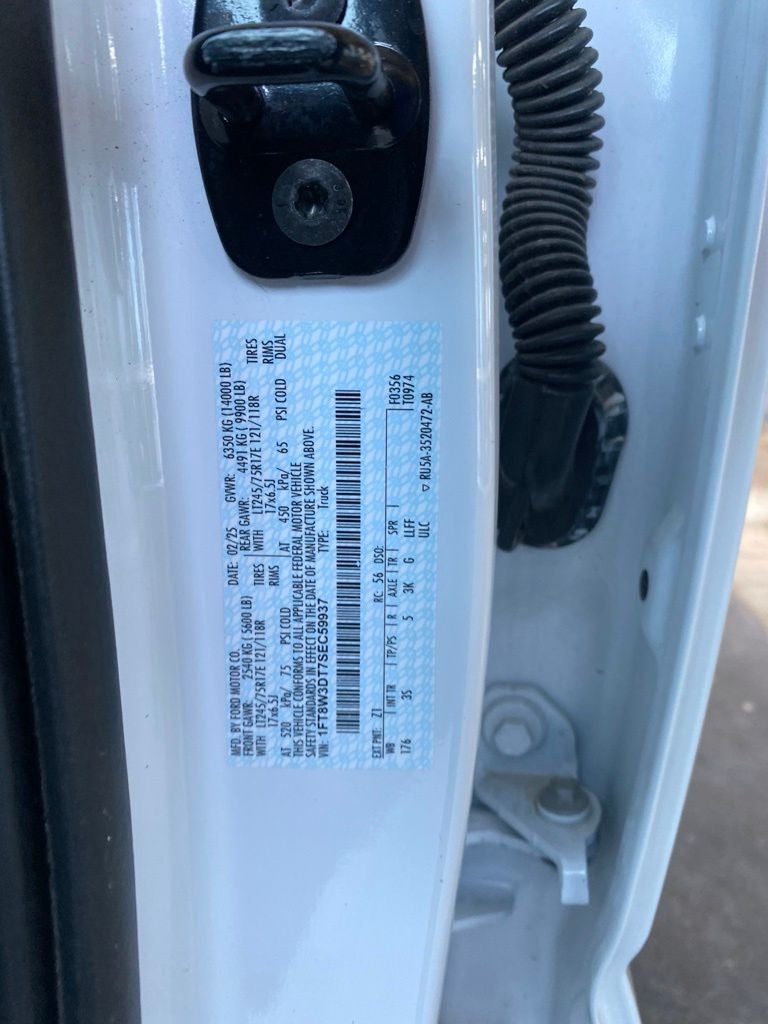 2025 Ford F-350SD XLT - FX4 - 6.7L POWERSTROKE