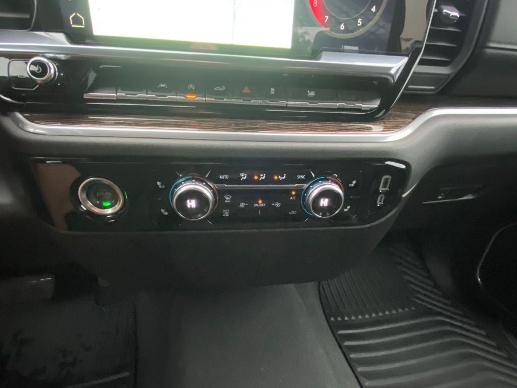 2024 GMC Sierra 1500 SLE