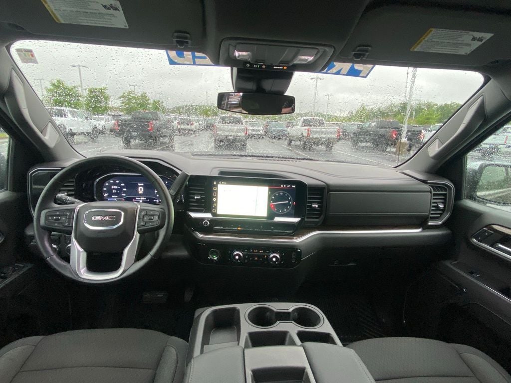 2024 GMC Sierra 1500 SLE