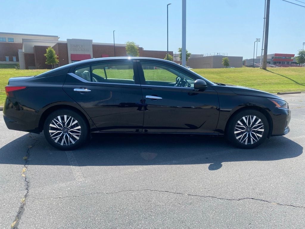 2025 Nissan Altima 2.5 SV FORD BLUE CERTIFIED - CLEAN CARFAX