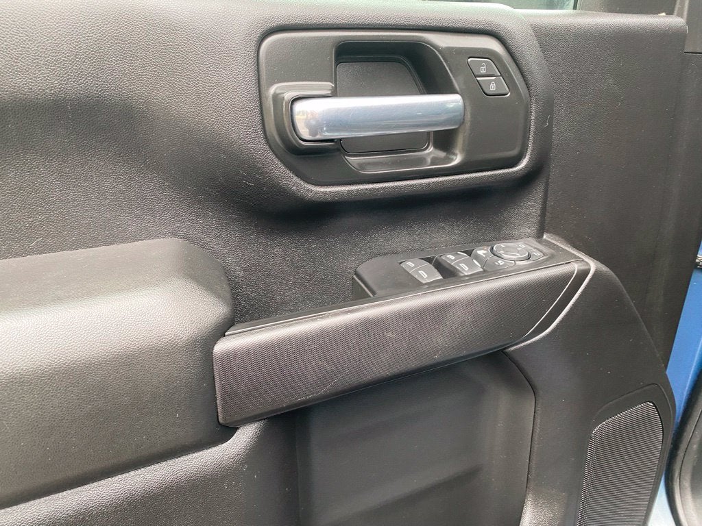 2025 Chevrolet Silverado 2500HD Custom - 4WD - DURAMAX 6.6L V8