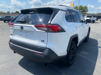 2021 Toyota RAV4 LE