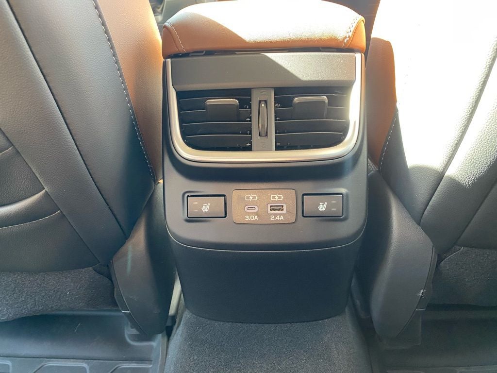 2025 Subaru Outback Touring XT