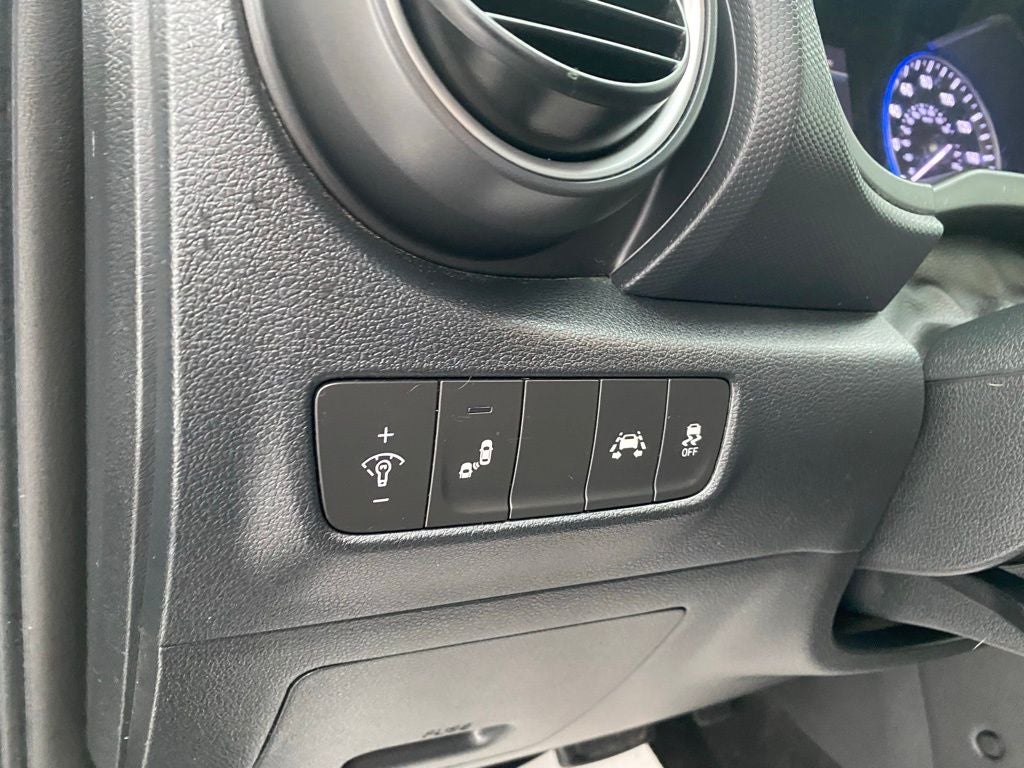 2021 Hyundai Kona SEL Plus