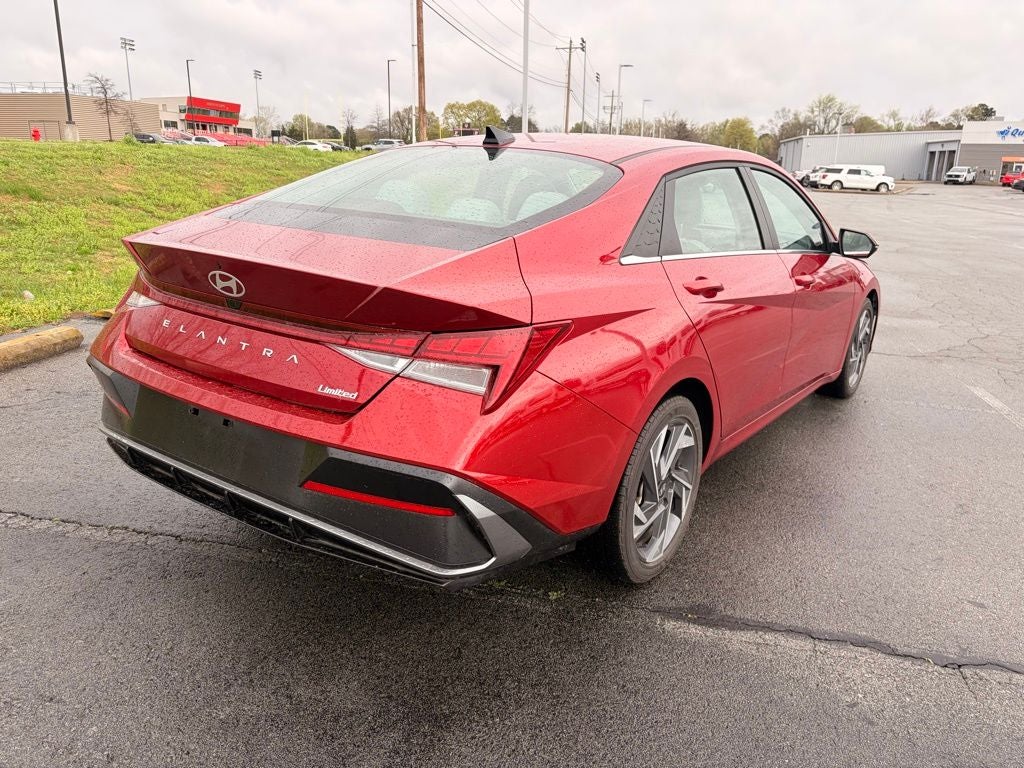 2025 Hyundai Elantra Limited