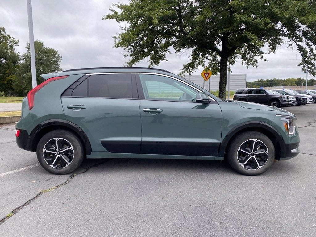 2026 Kia Niro SX