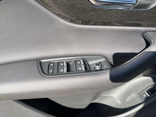 2022 Audi Q7 45 Premium quattro