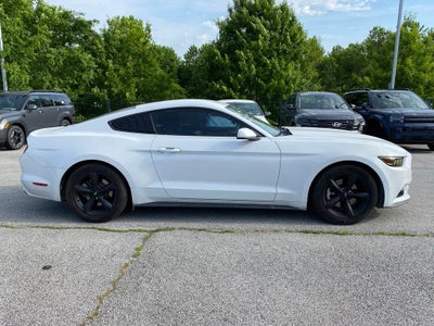 2016 Ford Mustang V6